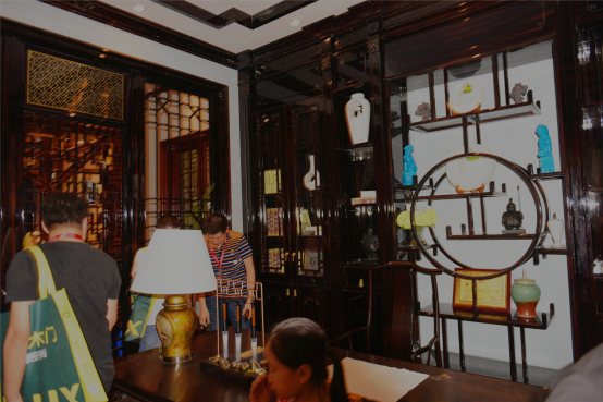 相約名家具展 “木斯特之夜”東莞定制家居協(xié)會(huì)表彰慶典圓滿舉行